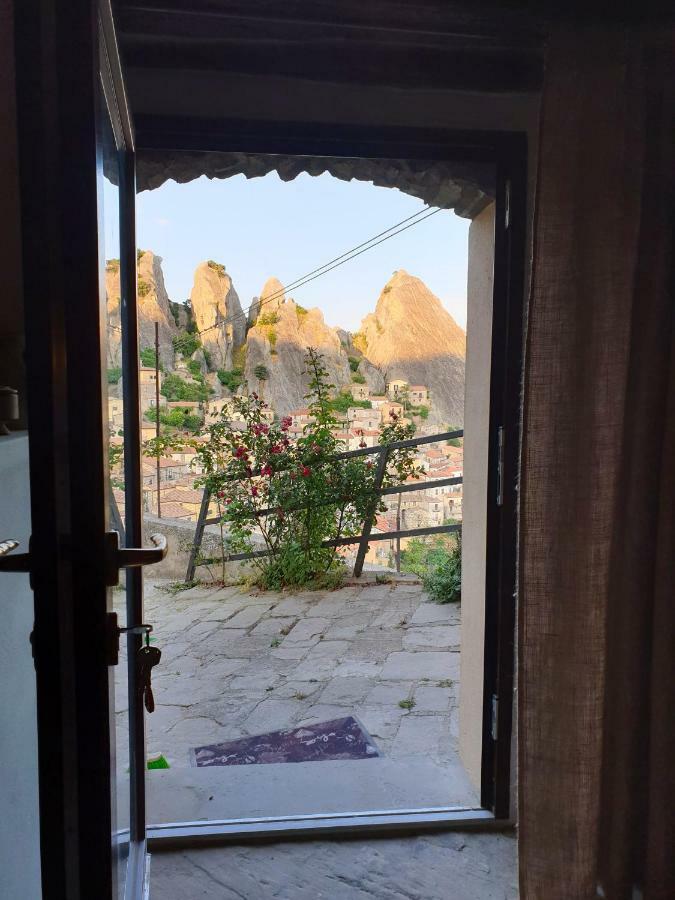 Casa Contadina Lägenhet Castelmezzano Exteriör bild
