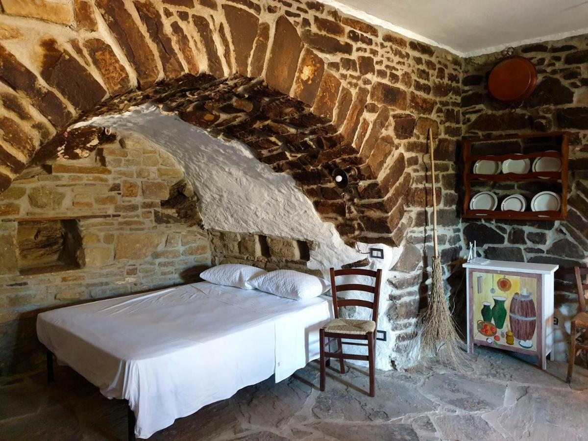 Casa Contadina Lägenhet Castelmezzano Exteriör bild