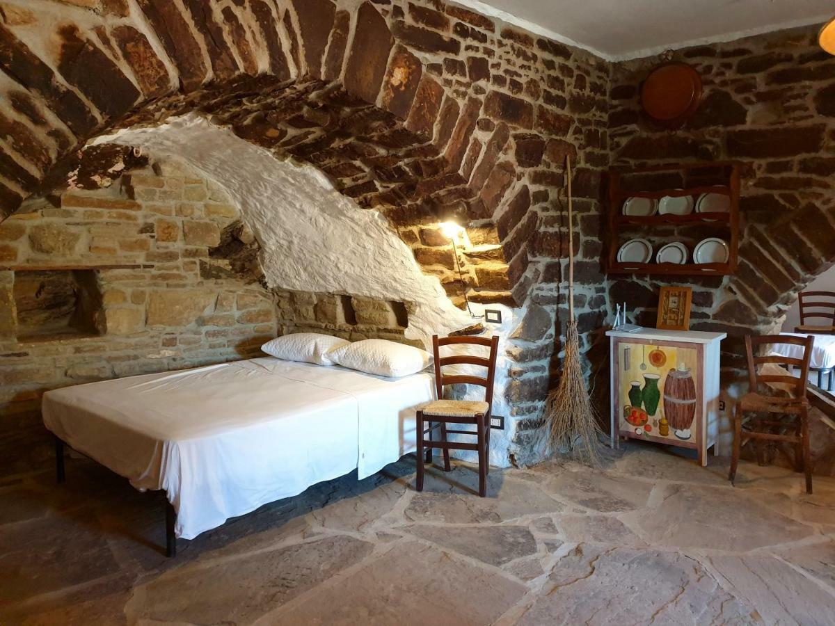 Casa Contadina Lägenhet Castelmezzano Exteriör bild
